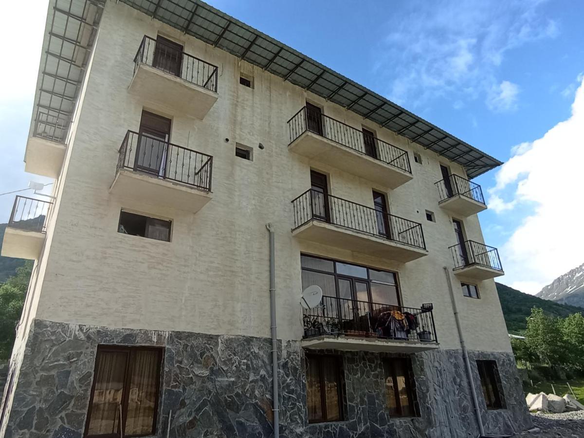 Hotel Marliza Mestia Exterior photo